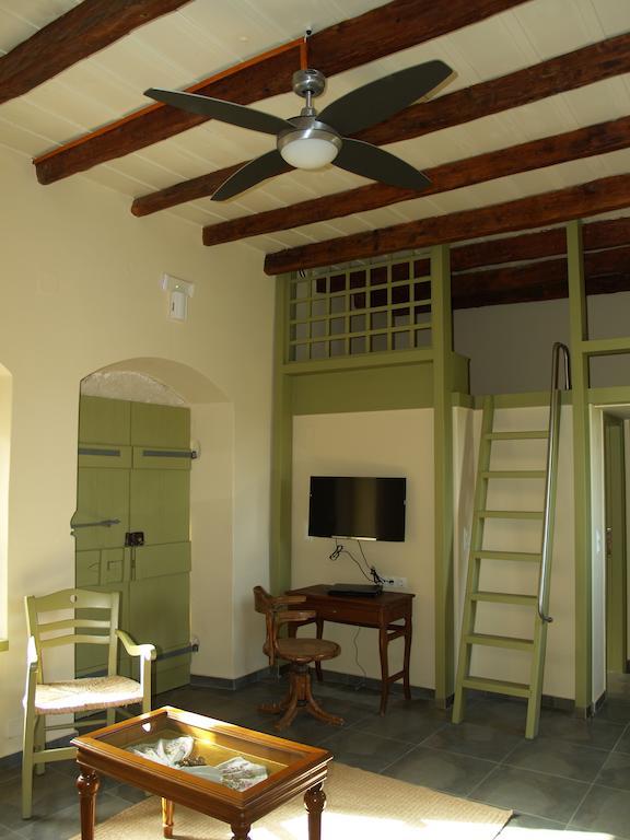 Agapi Holiday House Sívas Стая снимка