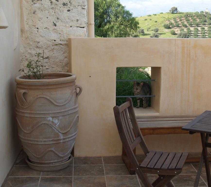 Agapi Holiday House Sívas Екстериор снимка