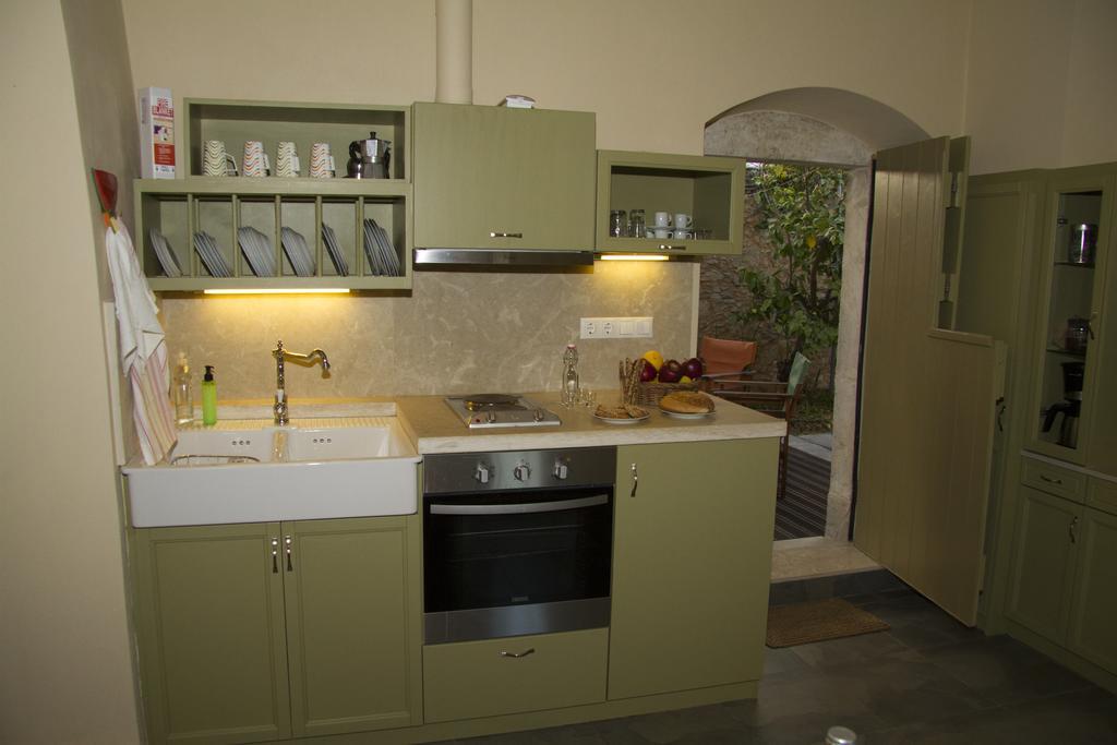 Agapi Holiday House Sívas Екстериор снимка