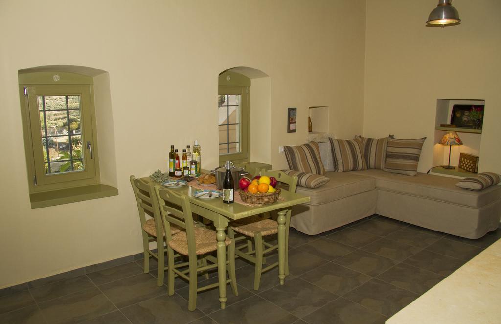Agapi Holiday House Sívas Екстериор снимка