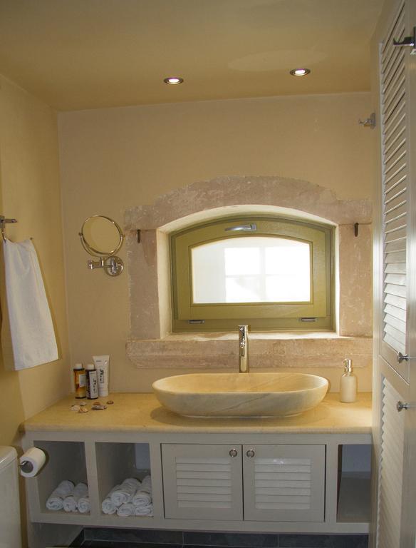 Agapi Holiday House Sívas Екстериор снимка